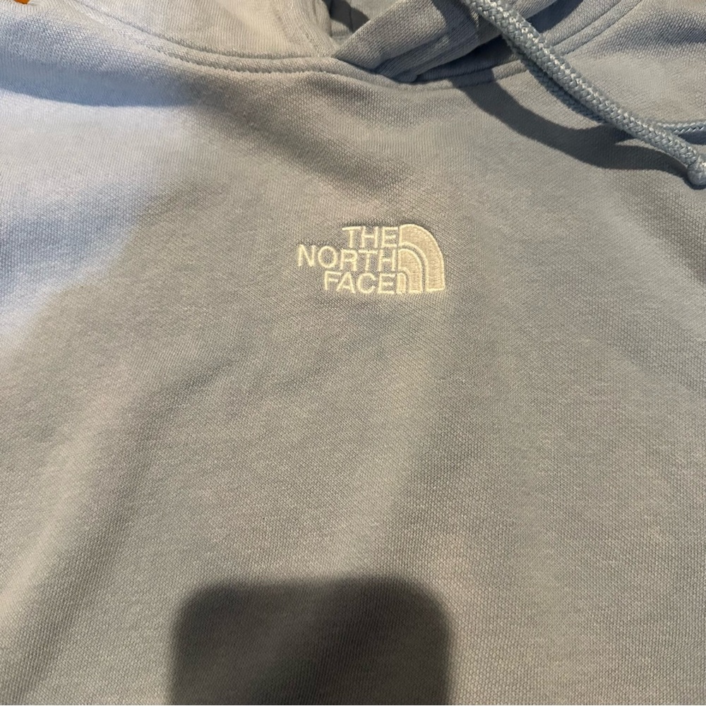 The North Face Women’s Evolution High Low Cropped Hoodie Light Blue‎ Large - Picture 2 of 7